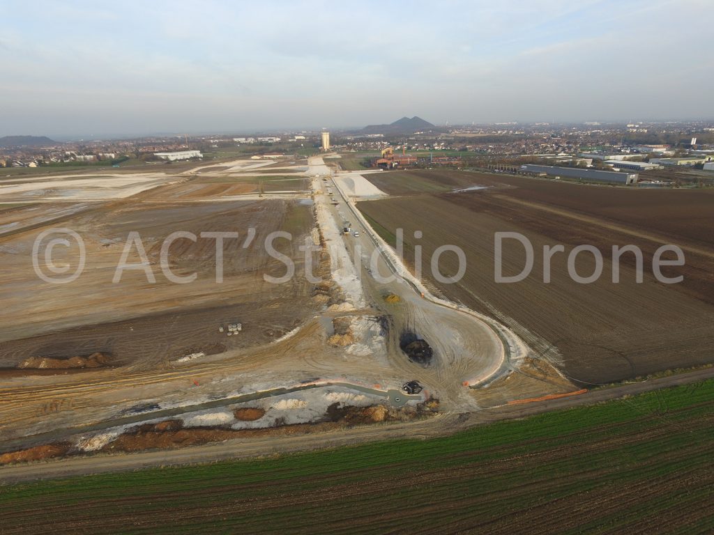 Zone des Alouettes Liévin, l'extension de la zone d'activité vue du ciel. Drone Pas-de-Calais. ©ACT'Studio Drone.